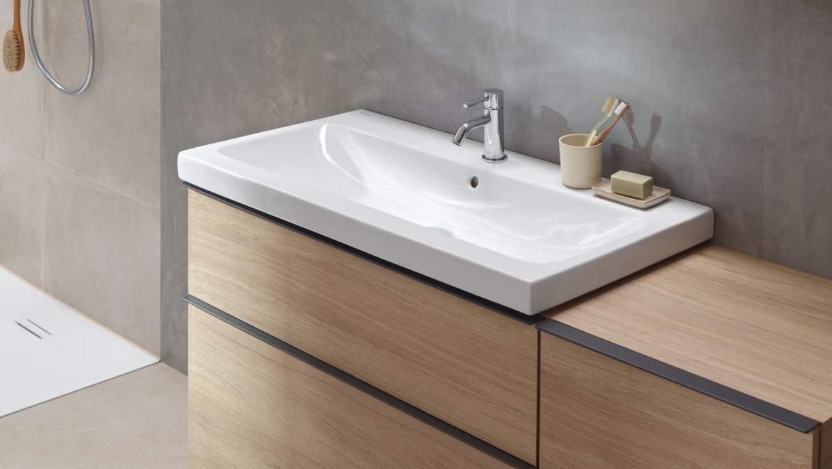 Washplace from the Geberit iCon bathroom series (© Geberit)