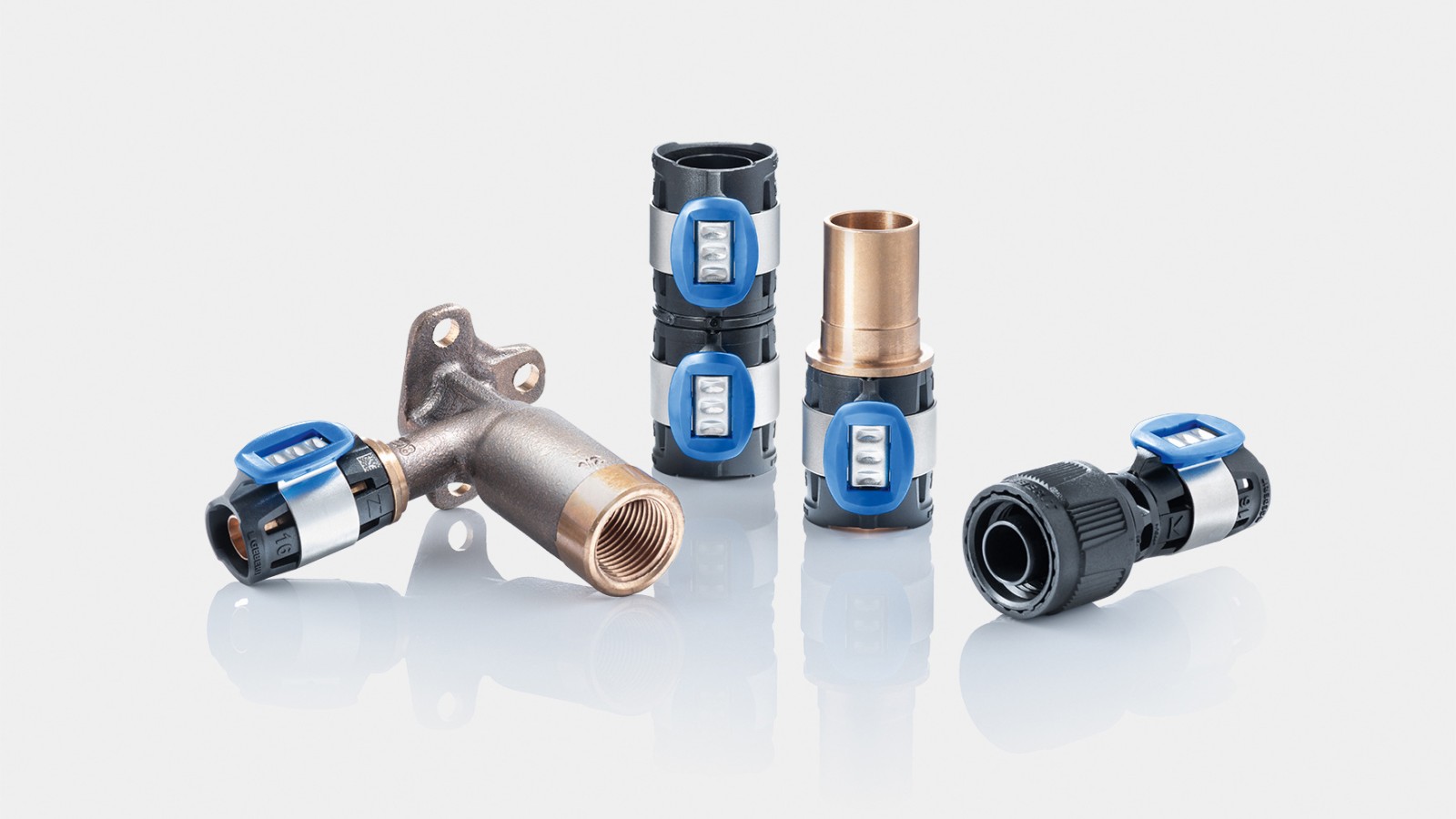 Comprehensive FlowFit assortment of fittings made of PPSU, lead-free gunmetal and lead-free silicon bronze