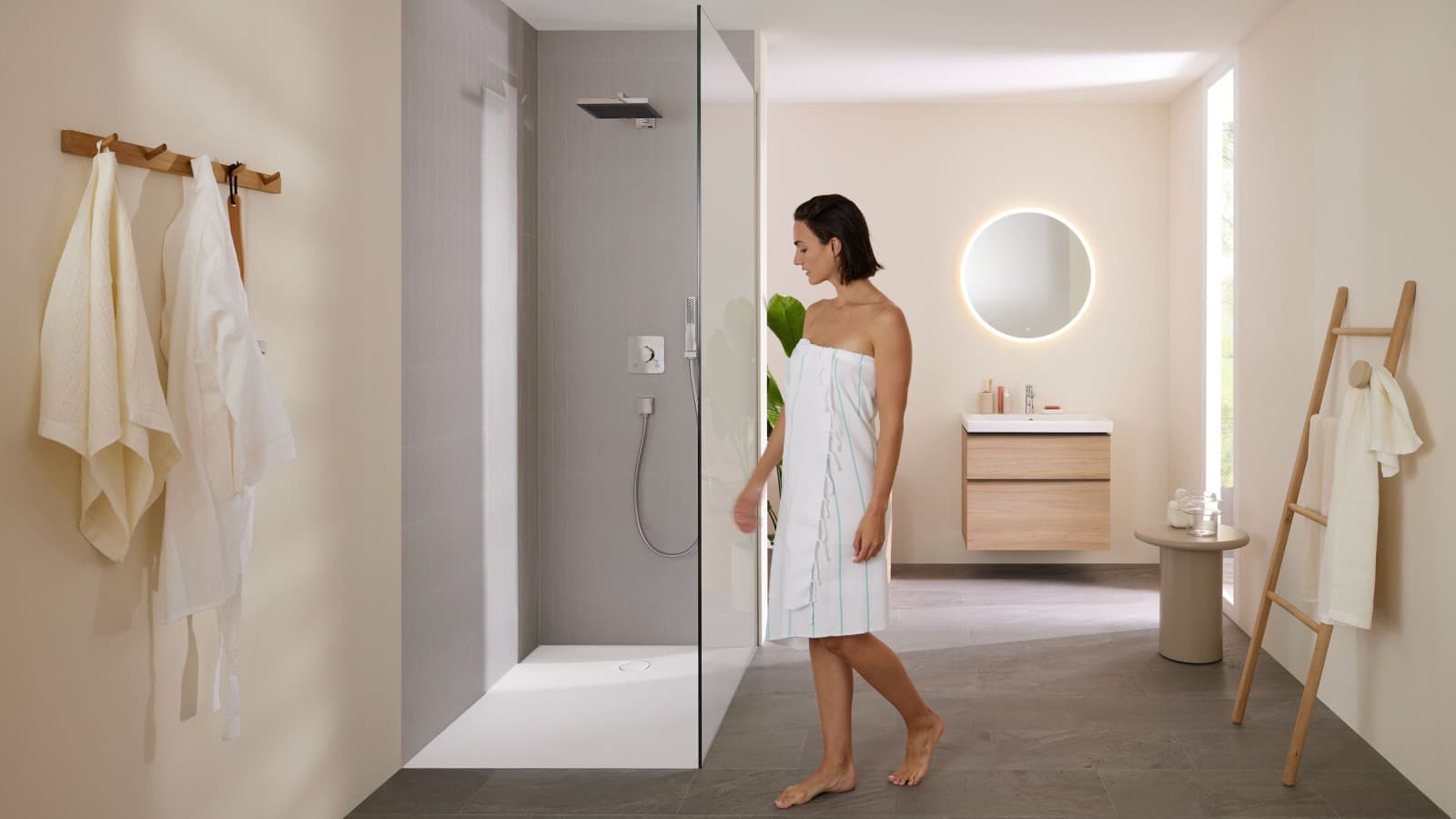 A floor-even solution from Geberit offers improved hygiene in the shower A floor-even solution from Geberit offers improved hygiene in the shower