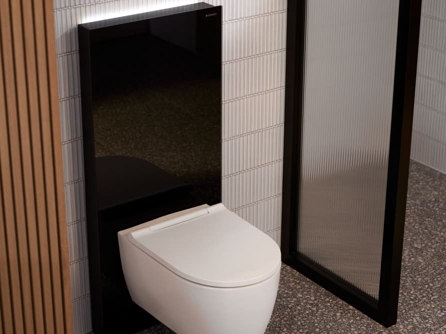 Geberit ONE WC with Geberit Monolith Plus and ComfortLight Geberit ONE WC with Geberit Monolith Plus and ComfortLight