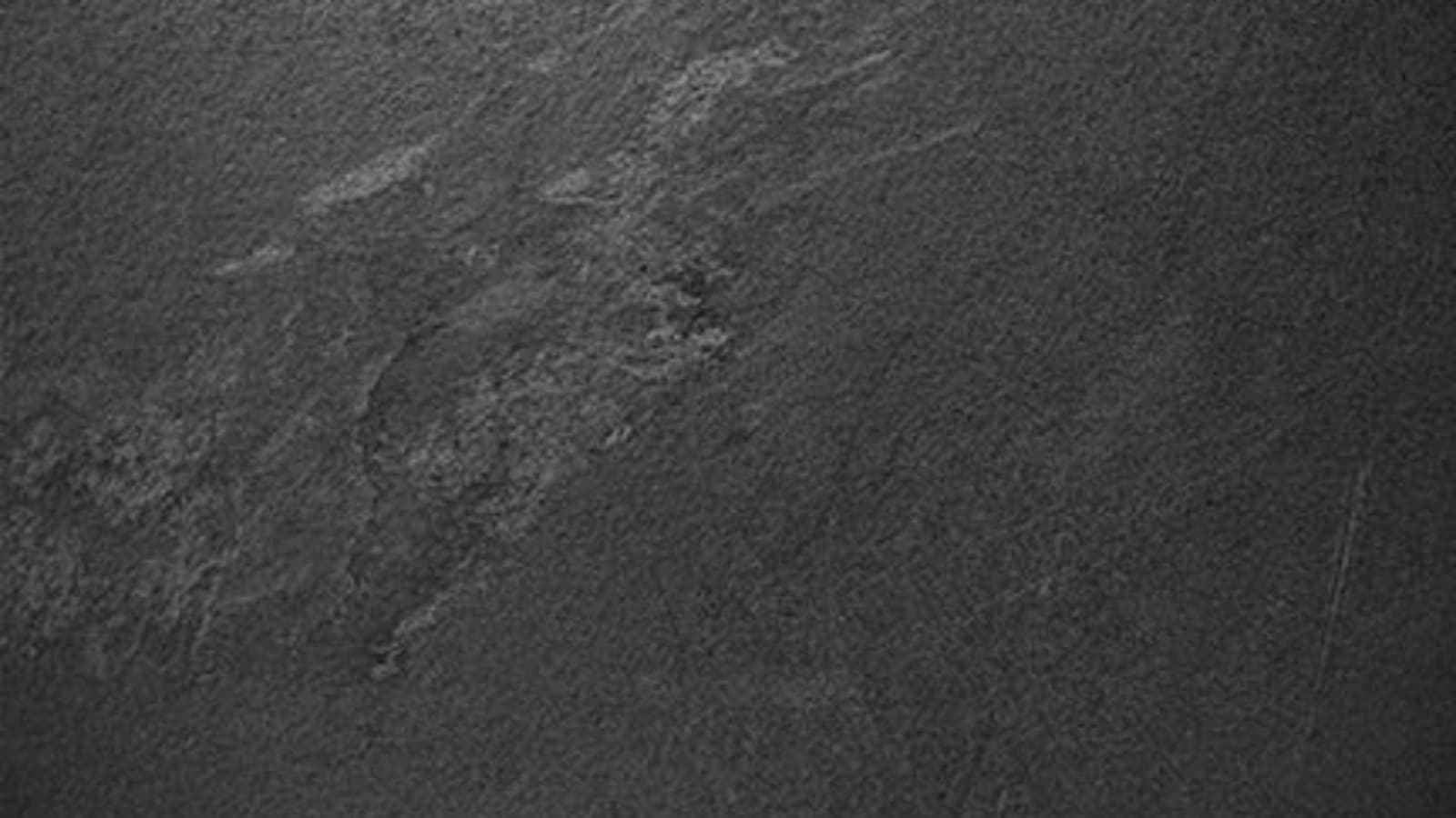 Monolith front cladding in stoneware slate Monolith front cladding in stoneware slate